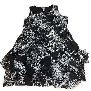 Catherine’s Size 4X Black And White Maxi Dress Sleeveless Flowy